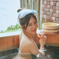 NGT48大塚七海『1st写真集（仮）』©KADOKAWA/写真:岡本武志