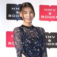 相楽伊織、2026年のカレンダー発売に喜び！「満足のいく1冊になりました」