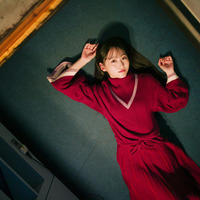 乃木坂46・一ノ瀬美空、ドレス姿で妖艶な眼差し！『B.L.T.』初ソロ表紙飾る 画像