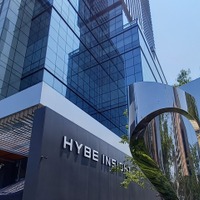 HYBE、四半期売上が“過去最高”を記録！第3四半期累計は2兆ウォン目前　BTSメンバーらのワールドツアーが業績牽引