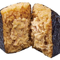 【盛りすぎ商品】「盛りすぎ!和風シーチキン マヨネーズおにぎり」(税込 181 円)