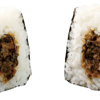 【盛りすぎ商品】「盛りすぎ!高菜明太おにぎり」(税込 192 円)