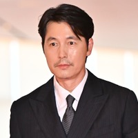 年下モデルに子を産ませ、別の女性と結婚したとされる俳優チョン・ウソン　復帰作公開を前に心境吐露