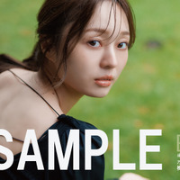 乃木坂46・梅澤美波、凛とした表情からリラックスした姿まで！アイドル誌表紙を飾る 画像