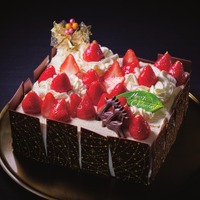 Xmas ジュエルフレーズ　※数量限定、先着1,000個限定　22cm×20cm （税込17,280円）