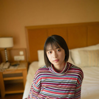 17歳の注目俳優・藤﨑ゆみあ、フレッシュさ溢れる美少女ショット！1st写真集の未公開カット&インタビューが公開 画像