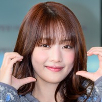 i-dle・ミンニ、東京散策SHOTを公開！キュートな“認証ショット”も話題に「会いたかった～」【PHOTO】