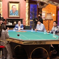 左から）近藤千尋、中山優馬、川島明、大悟、長田庄平、徳井義実、石田健『酒のツマミになる話』©フジテレビ