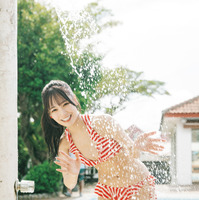 （セブンネット限定版裏表紙）SKE48・入内嶋涼1st写真集『さやけき光』撮影/時永大吾（C）ゼスト