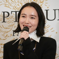 飯豊まりえ【写真：竹内みちまろ】