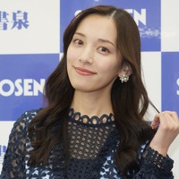 都丸紗也華【写真：竹内みちまろ】