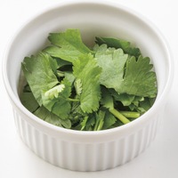 パクチー（税込165円）