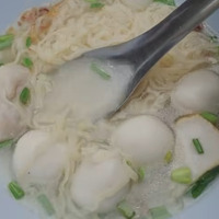 リムラオゴウ ヤワラート店©Nishio Travel