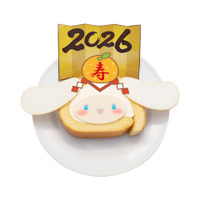 2026シナモロールのスフレロールケーキ 900円© 2025 SANRIO CO., LTD. TOKYO, JAPAN 　著作 株式会社サンリオⒸSanki Promotion Co.,Ltd. All Rights Reserverd© 2025 SANRIO CO., LTD. TOKYO, JAPAN 　著作 株式会社サンリオ