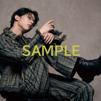 写真集「羽」　限定版ポスターB面©Toru Yaguchi