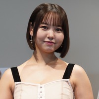 本郷柚巴【写真：竹内みちまろ】