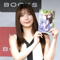 雪平莉左【撮影：小宮山あきの】