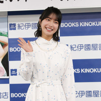 藤﨑ゆみあ【撮影／平木昌宏】