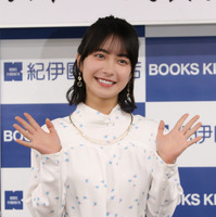 藤﨑ゆみあ【撮影／平木昌宏】