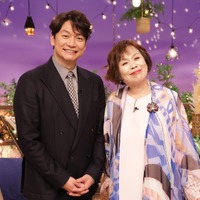 左から）香取慎吾、上沼恵美子（C）フジテレビ