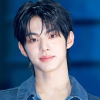 「遭遇したかった」TWS・ドフン、“変装なし”で東京のイルミネーションを満喫！オフショットに注目【PHOTO】