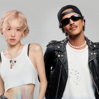 『APT.』に続くヒット曲誕生？ブルーノ・マーズ、BLACKPINK・ロゼとの再コラボを予告