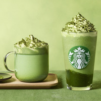 『玉露抹茶 フラペチーノ』 Tallサイズのみ＜テイクアウト＞ ¥687　＜店内利用＞ ¥700、『玉露抹茶 ラテ』 （Hot） Tallサイズのみ＜テイクアウト＞ ¥638　＜店内利用＞ ¥650