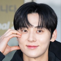 ファン・ミンヒョン、本日（20日）除隊！大晦日に年末歌謡祭MCとして活動再開決定