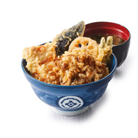 『鶏と舞茸の天丼(みそ汁付)』 630円