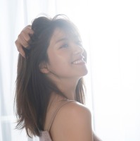 フリーアナウンサー・後藤楽々、本人が選び直した珠玉カット収録！デジタル限定写真集が配信開始 画像