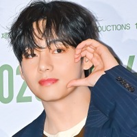 BTS・V、タクシー運転手からの思いがけぬプレゼントにほっこり…幸せそうな表情が話題に