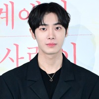 韓国版『セカコイ』で道枝駿佑の役を熱演！チュ・ヨンウ、父＆弟もモデルの“遺伝子最強一家”