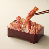 【鱗幸食品】「根室産たらばがに棒肉づくし弁当」3,456円(1折)《各日販売予定80点》