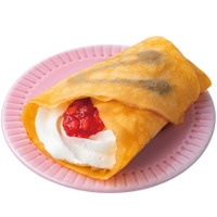 もちもち生地のいちごチョコクレープ（税込280.80円）