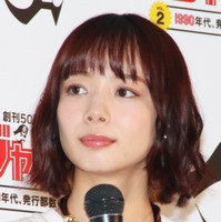 岡田紗佳、チャイナドレス＋網タイツの最強セクシーショット 画像