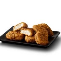 マクドナルド、黒胡椒ガーリック味の「スパイシーナゲット」を14日より販売！新ソース2種も登場 画像
