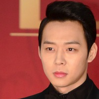 いつぶりの入国か　有罪判決後は日本で活動の元東方神起・ユチョン、新年の近況を公開【PHOTO】