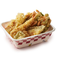 早春海老天丼弁当（お新香付）テイクアウト1,090円（税込）、デリバリー1,470円（税込）