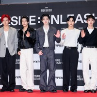 津田健次郎もナレーションに参加！ENHYPEN、新ALのテーマはヴァンパイア逃亡事件