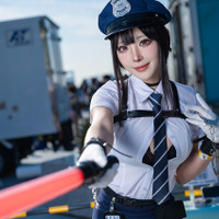 ミニスカなポリスにバニーガール、『ポケモン』カナリィやホロライブまで「コミケ107」美女レイヤー10選 画像