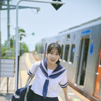 野中ここな1st写真集『うたかた』【撮影／熊木優】（C）KADOKAWA