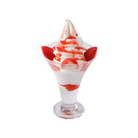 完熟いちごサンデー　590円（税込）