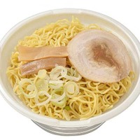 町中華の醤油ラーメン（税込464.40円）