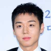 「太っているのにテレビに出ていると…」子役出身の元韓国アイドル俳優、いじめられた過去を告白