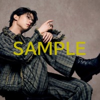 写真集「羽」 特別版ポスターB 面©Toru Yaguchi