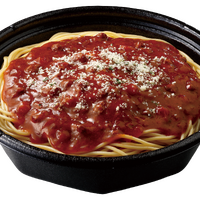 「盛りすぎ！ミートソース」（税込 697円）