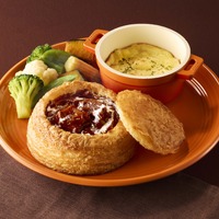 サクサク食感「ココッシュ」＆濃厚なビーフシチューが相性抜群！ココス、29日より期間限定メニューを販売 画像