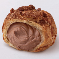 【ビアードパパ】生チョコシュー　340円（税込）