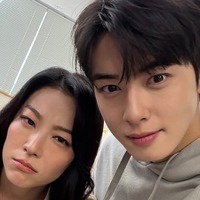 『鬼滅』超え作品出演の韓国系女優、20億円脱税疑惑のチャウヌにエール送り賛否　“軽率”という反応も