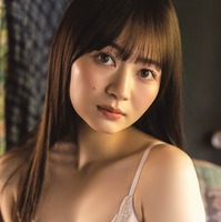 江籠裕奈　撮影／栗山秀作